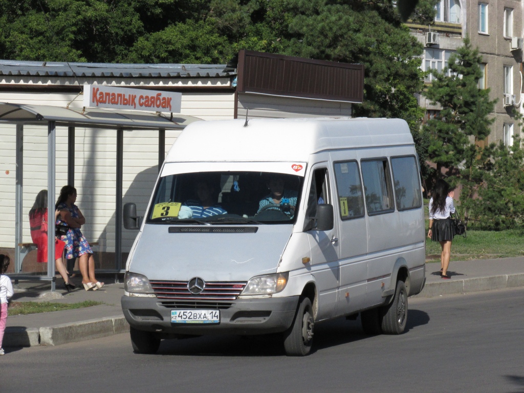 Павлодарская область, Mercedes-Benz Sprinter W904 408CDI № 452 BXA 14