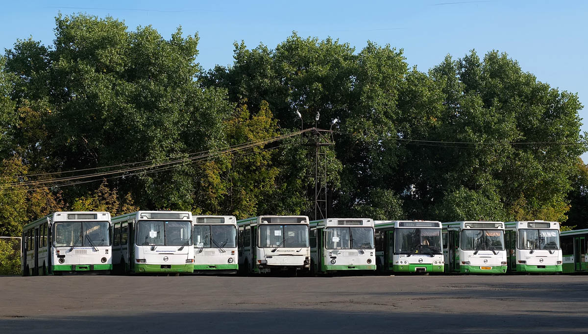 Москва, ЛиАЗ-5256.25 № 02221; Москва — Разные фотографии