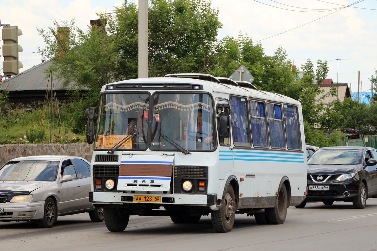 Кемеровская область - Кузбасс, ПАЗ-32053 № 912