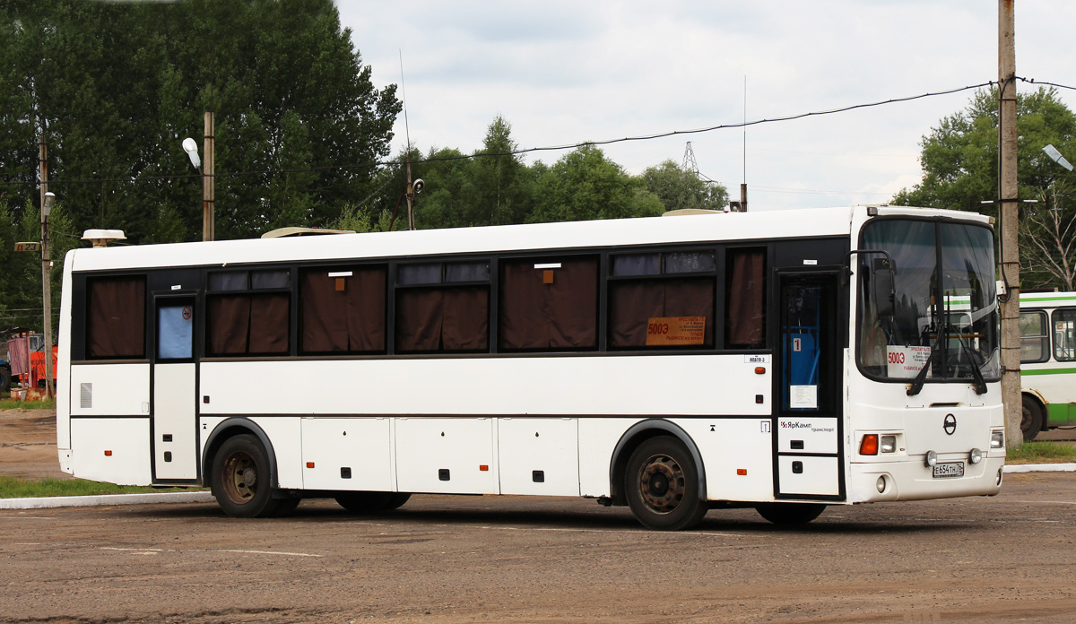 Ярославская область, ЛиАЗ-5256.58 № Е 654 ТН 76