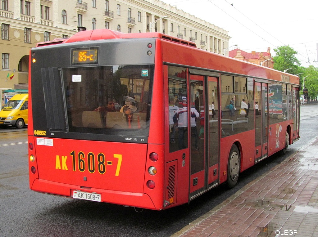 Minsk, MAZ-203.076 č. 040932