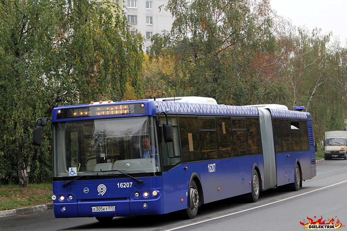 Moskva, LiAZ-6213.22 č. 16207