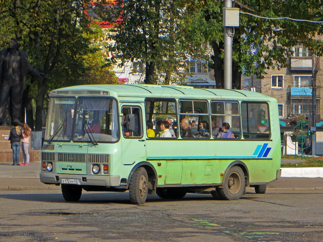 Кировская область, ПАЗ-32053-07 № Е 172 НН 43