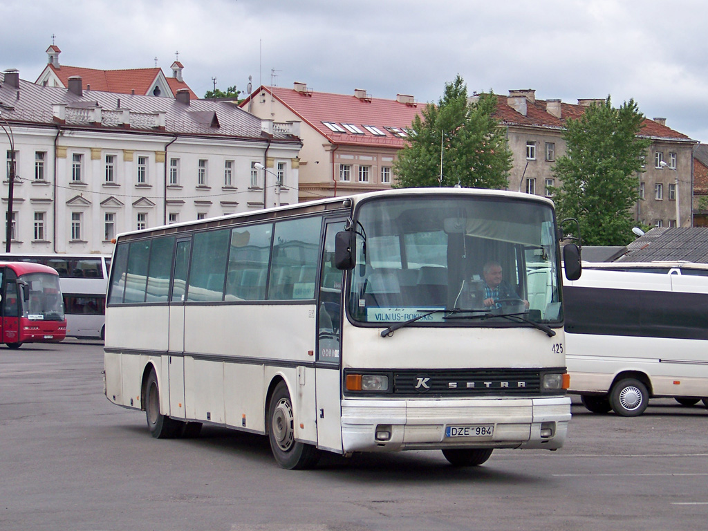 Литва, Setra S215HR № 425