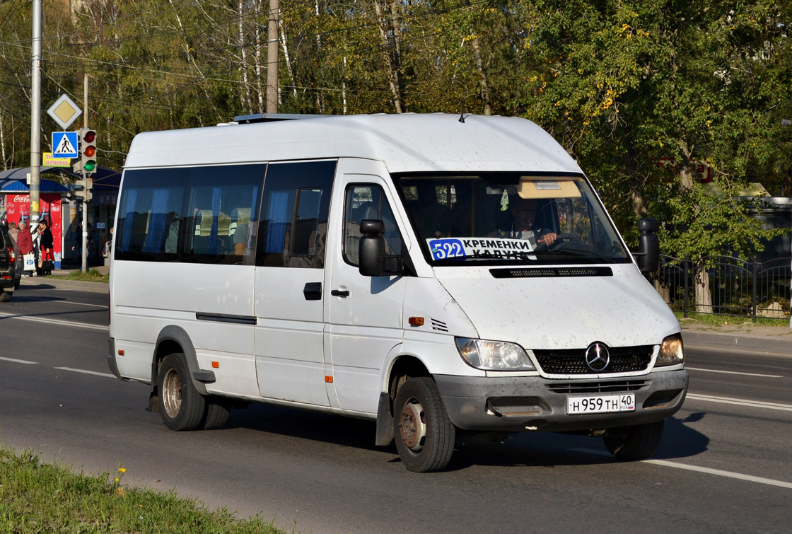 Маршрутка калуга таруса. Sprinter 411 CDI. Кременки Калуга автобус. MB Sprinter MD C po 959. Серпухов Кременки автобус.