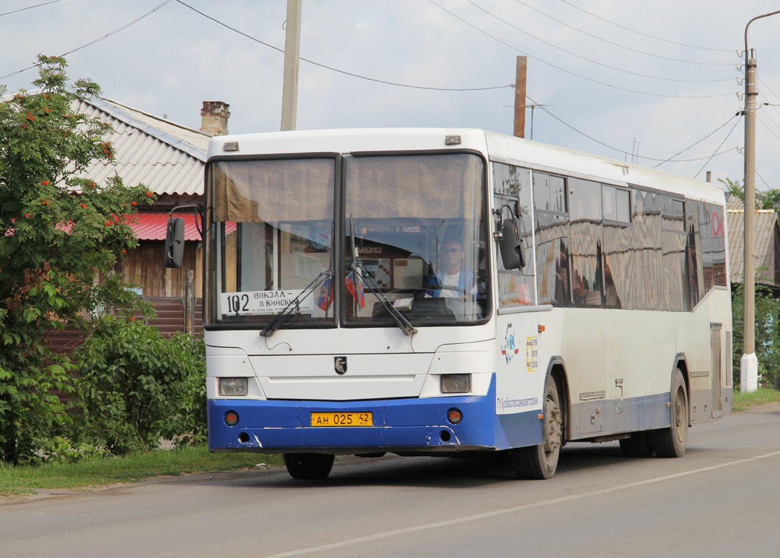 Kemerovo region - Kuzbass, NefAZ-5299-10-15 # 402