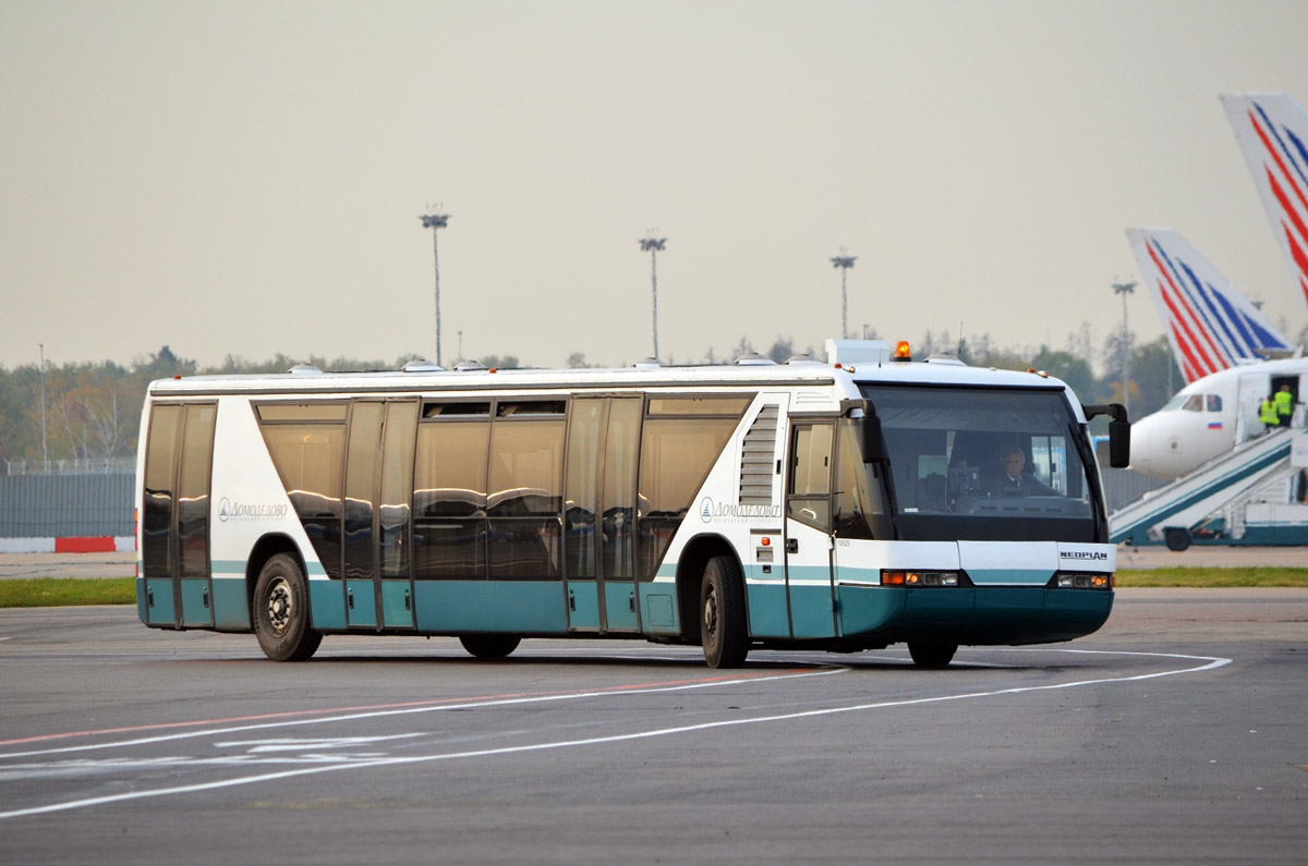 Московская область, Neoplan N9022 Apron № 10525