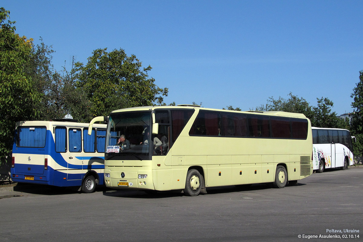 Харкаўская вобласць, Mercedes-Benz O350-15RHD Tourismo № AX 0975 AA