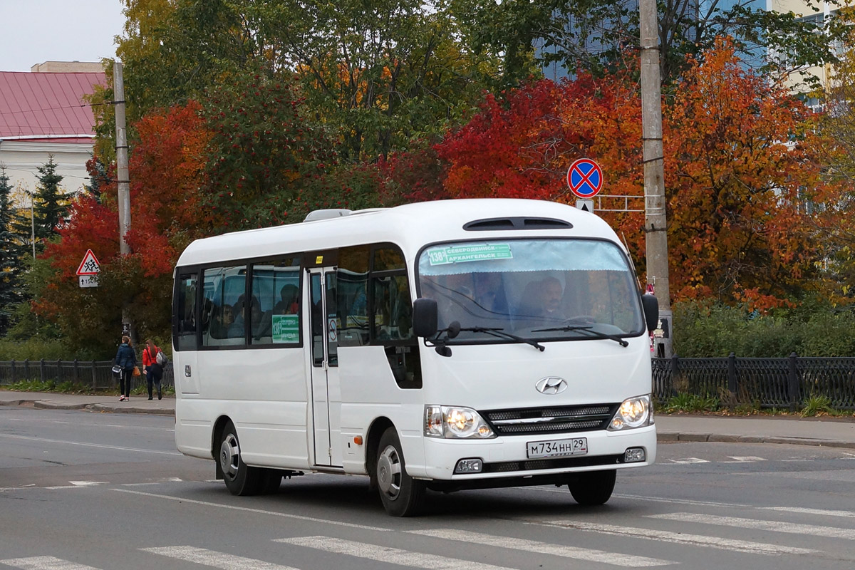 Архангельская область, Hyundai County Deluxe № М 734 НН 29