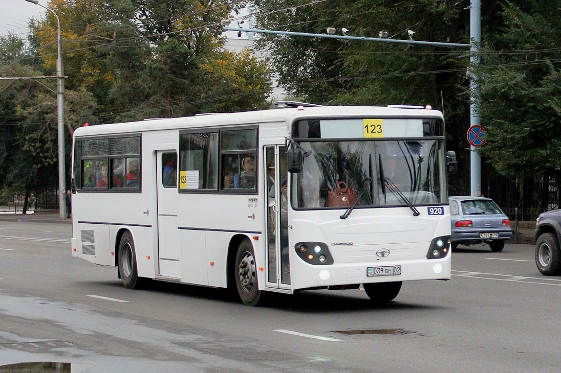 Алматы, Daewoo BS106 (СемАЗ) № 920