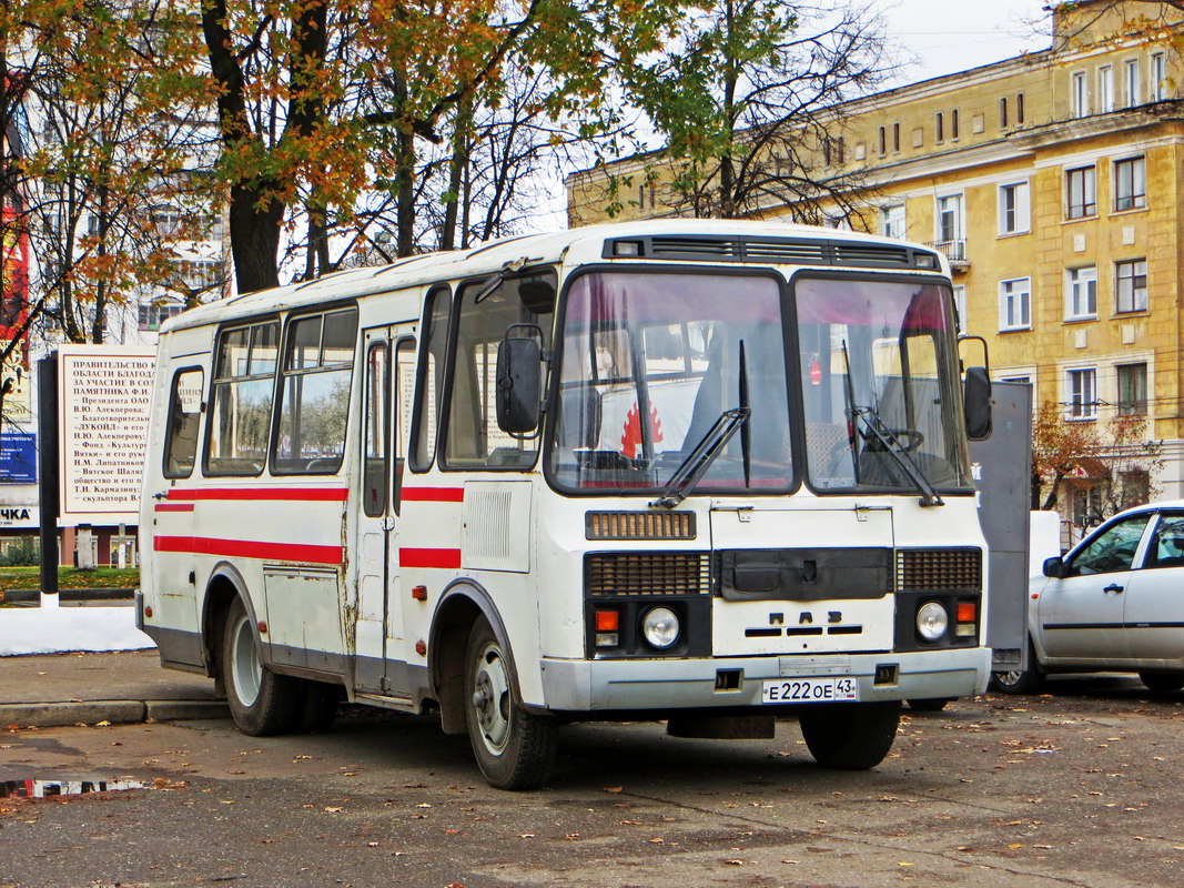 Кировская область, ПАЗ-3205-110 № Е 222 ОЕ 43