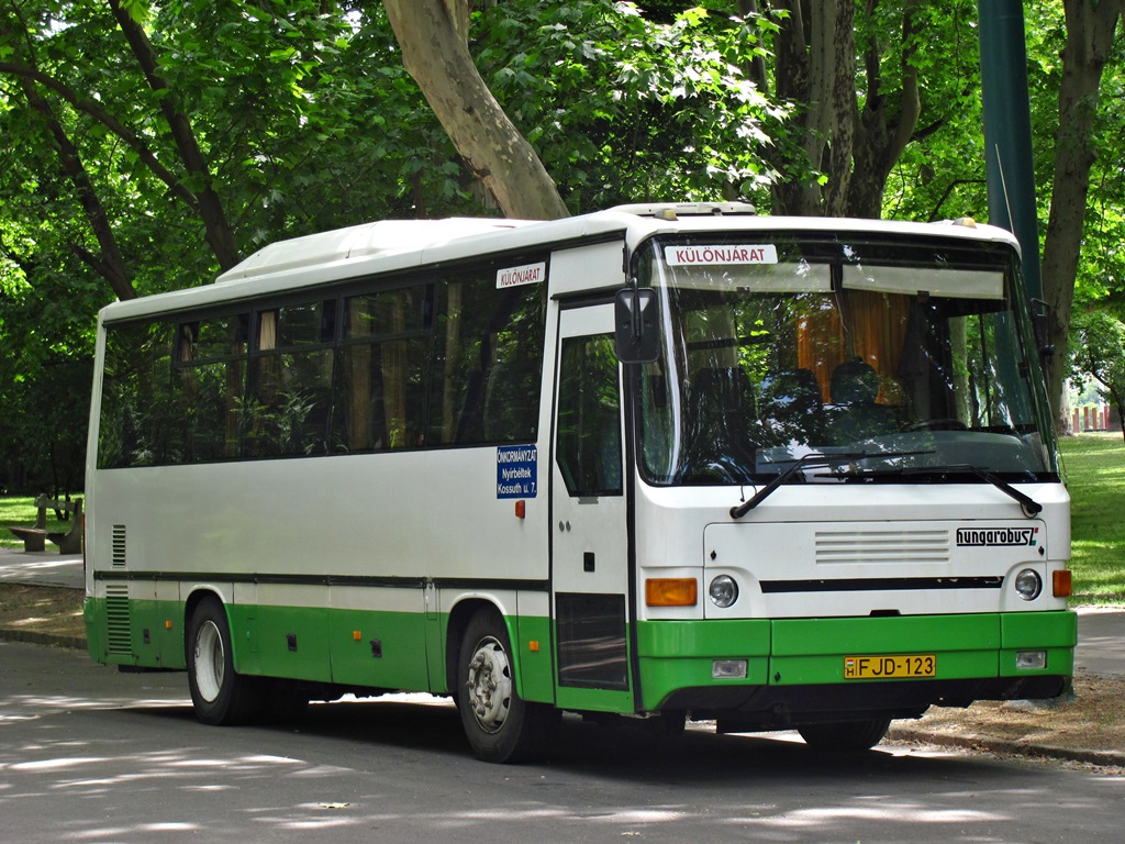 Венгрия, Hungarobusz H44 № FJD-123