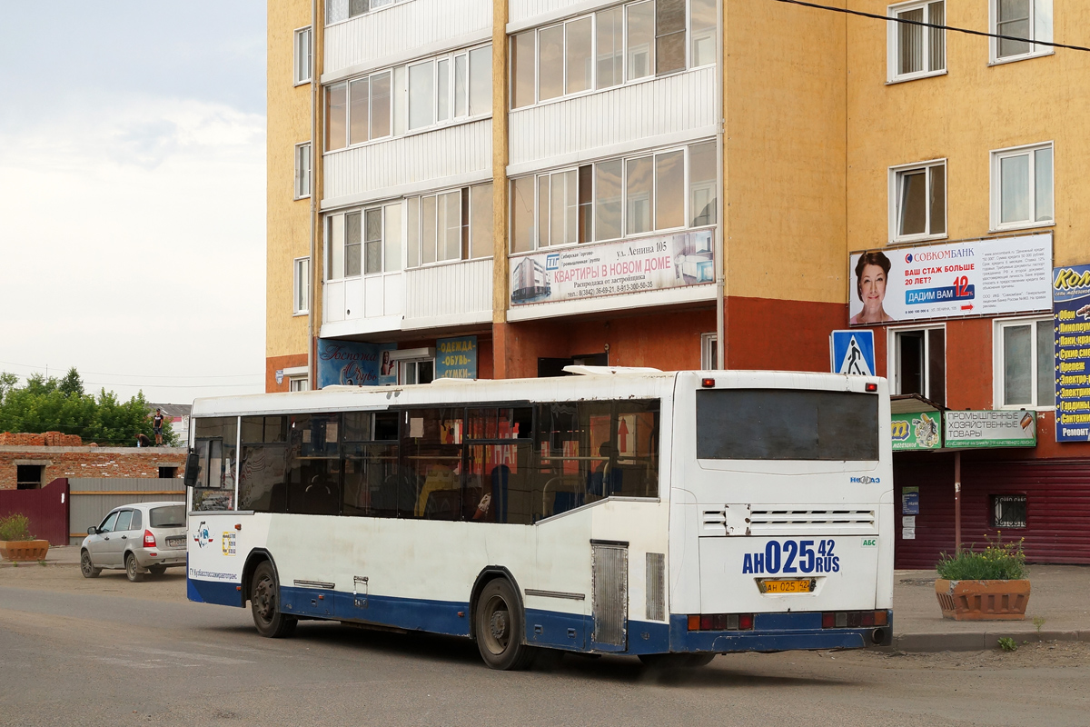 Obwód kemerowski - Kuzbas, NefAZ-5299-10-15 Nr 402