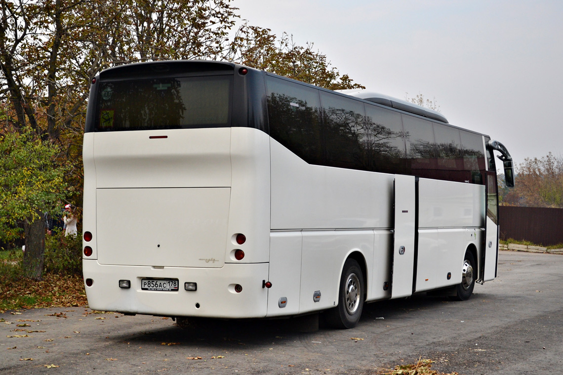 Moscow region, Bova Magiq MHD 122.410 # Р 856 АС 178
