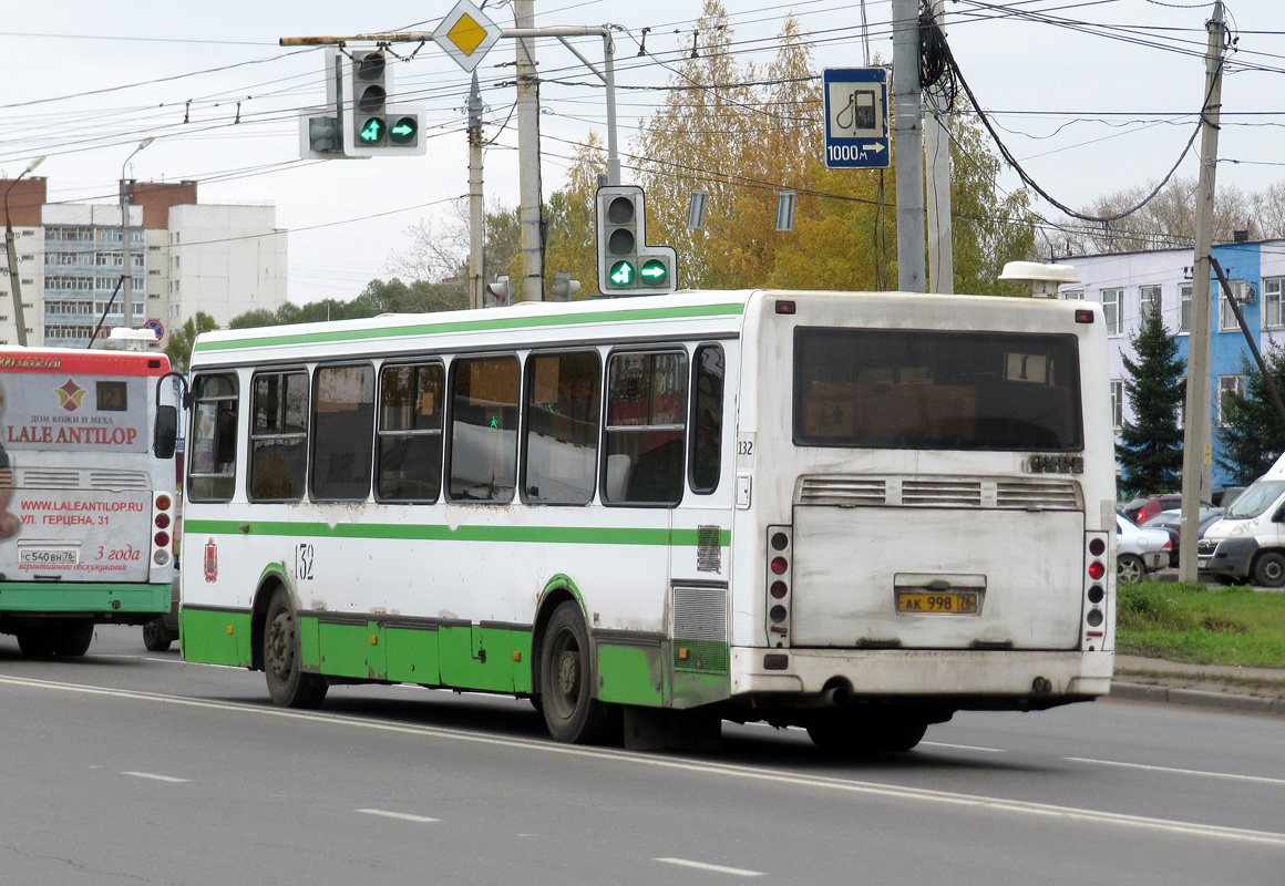 Ярославская область, ЛиАЗ-5256.45 № 132