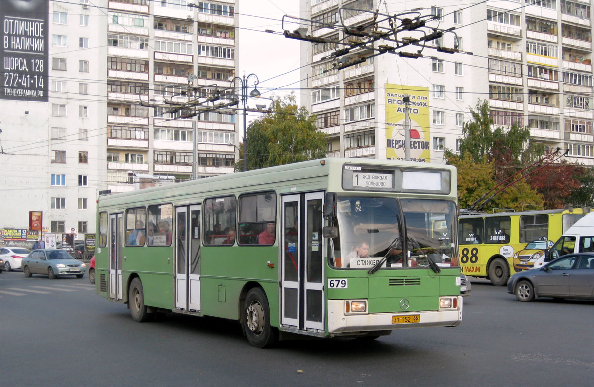 Свердловская область, ГолАЗ-АКА-5225 № 679