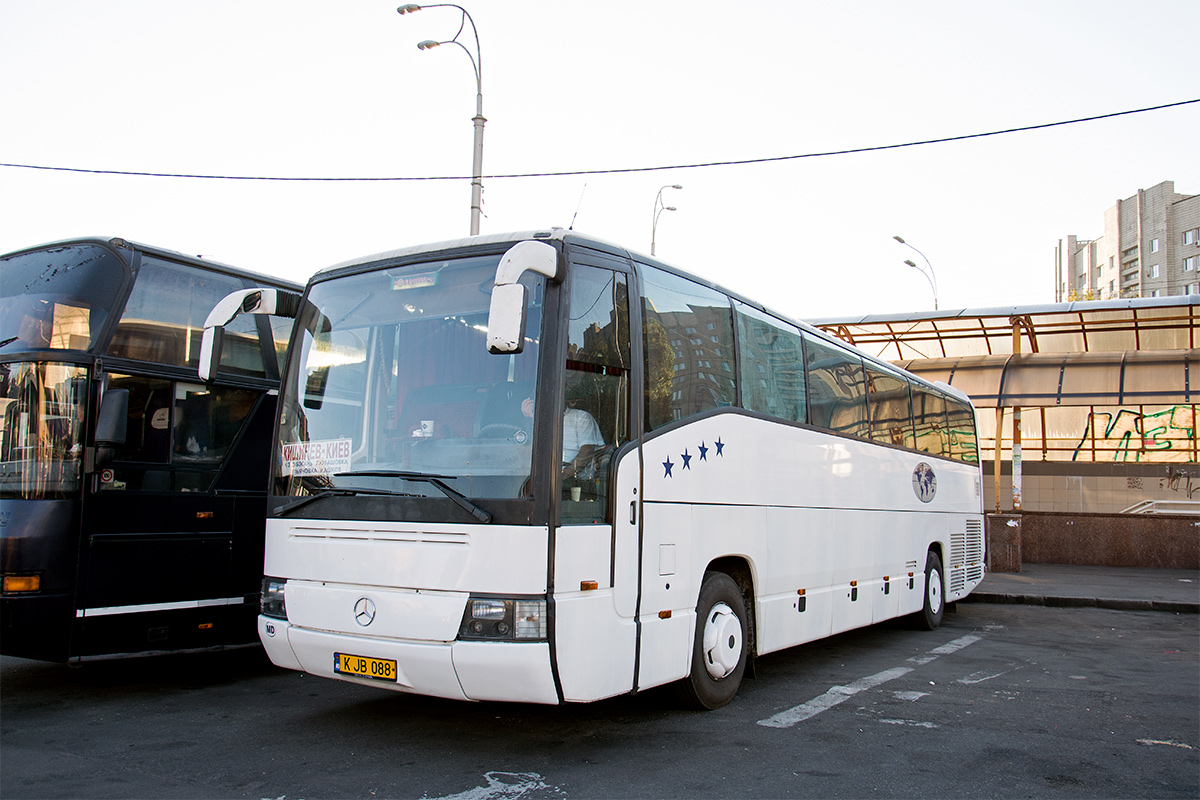 Молдавия, Mercedes-Benz O404-15RHD-L № K JB 088