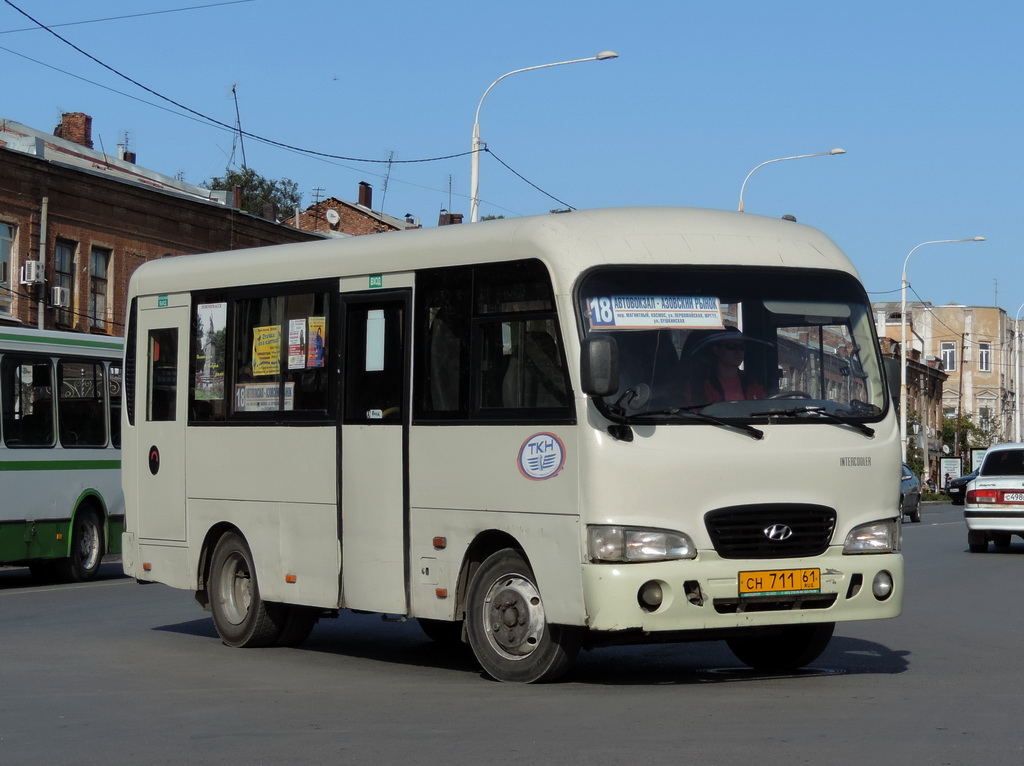 Ростовская область, Hyundai County SWB C08 (РЗГА) № СН 711 61