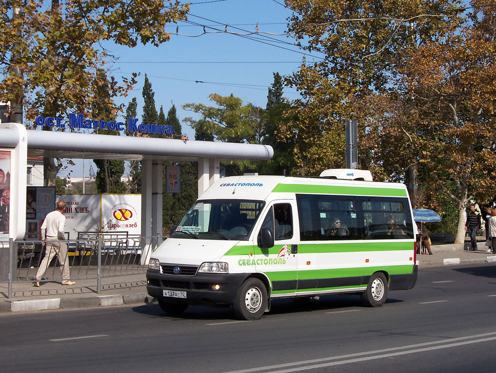 Севастополь, FIAT Ducato 244 CSMMC-RLL, -RTL № А 137 АС 92