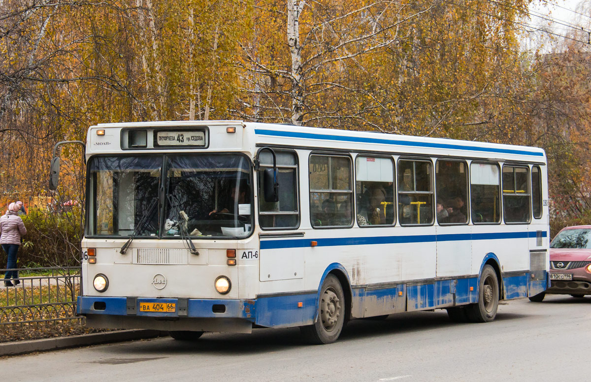 Свердловская область, ЛиАЗ-5256.45 № 1806