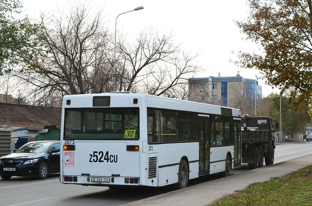 Астана, Mercedes-Benz O405N2 № 2073