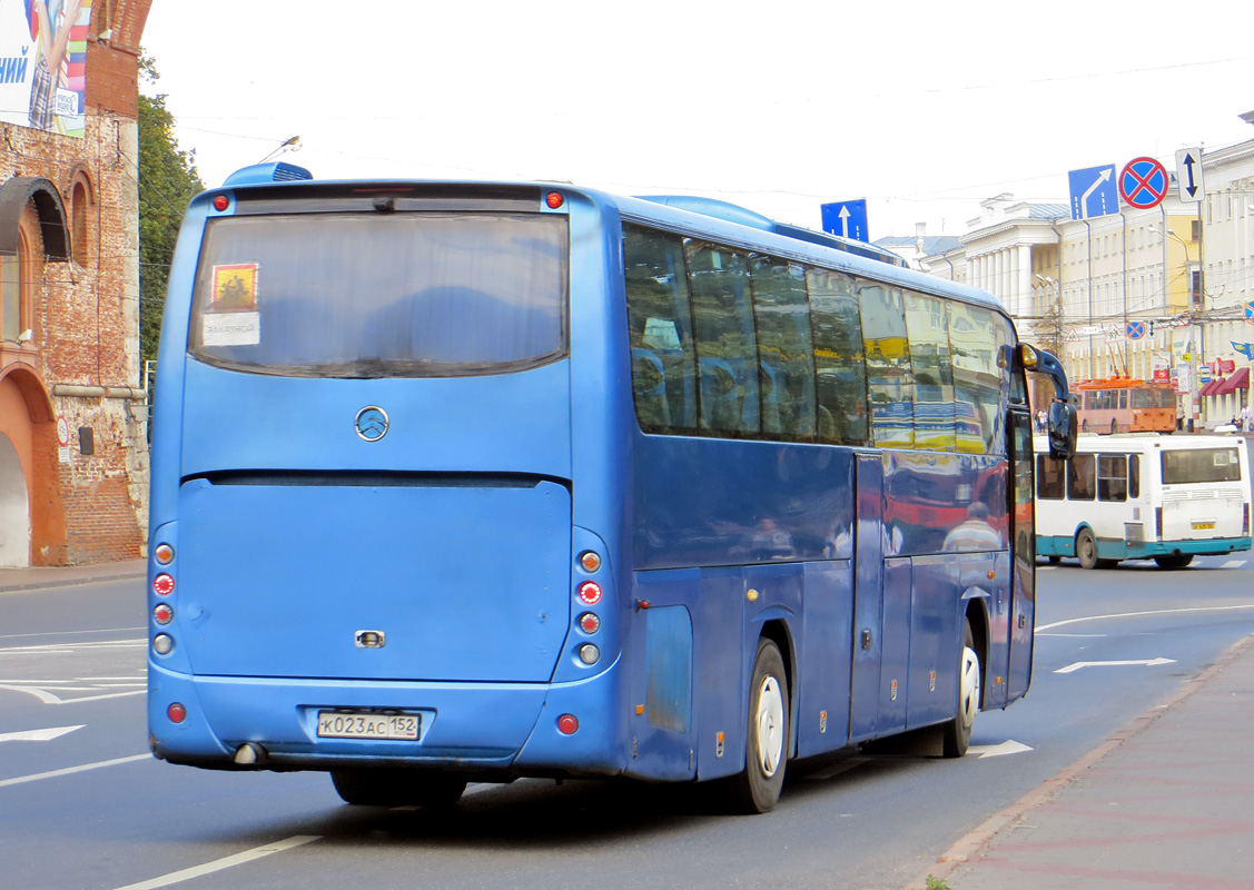 Нижегородская область, Golden Dragon XML6127E* / XML6127J* № К 023 АС 152