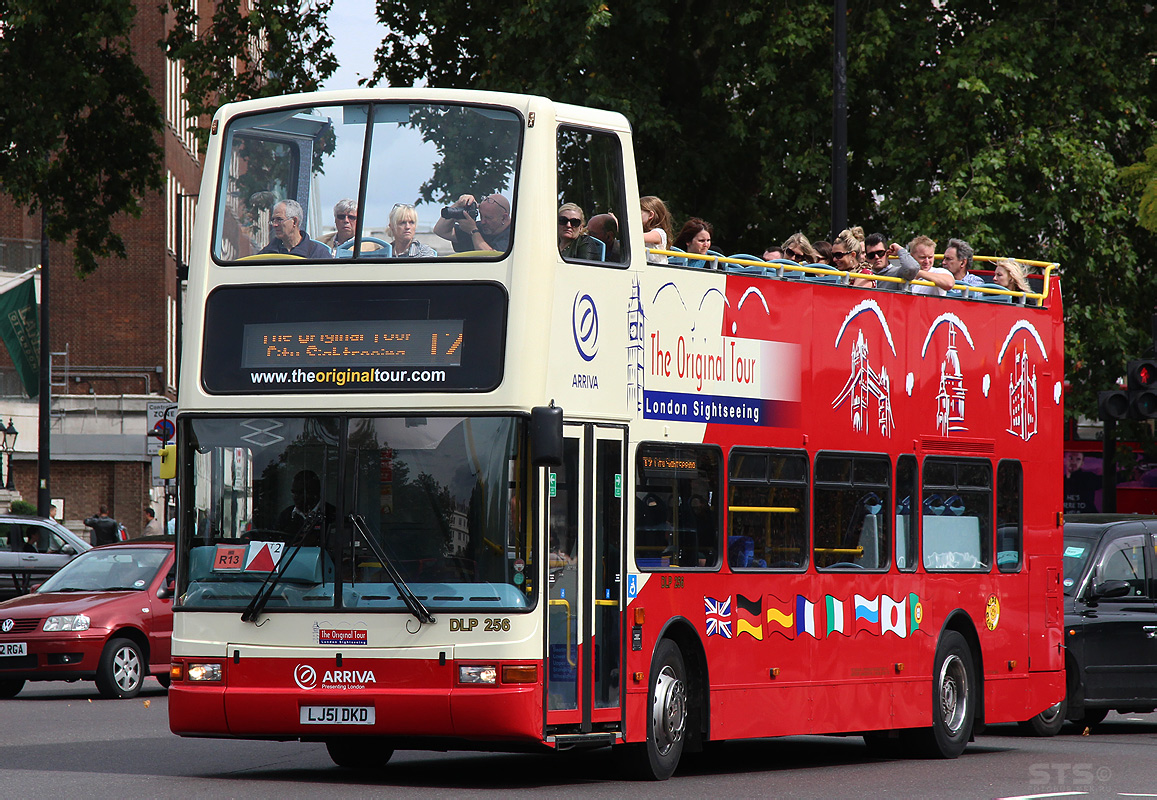 Великобритания, Plaxton President № DLP256