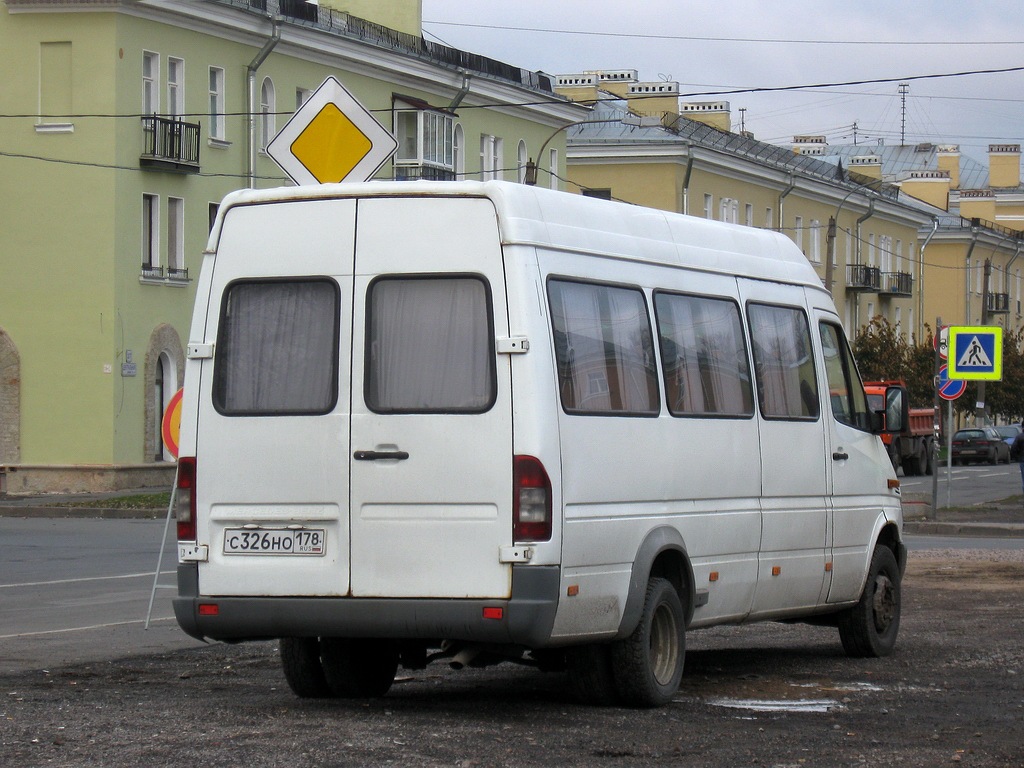 Санкт-Петербург, Mercedes-Benz Sprinter W904 408CDI № С 326 НО 178