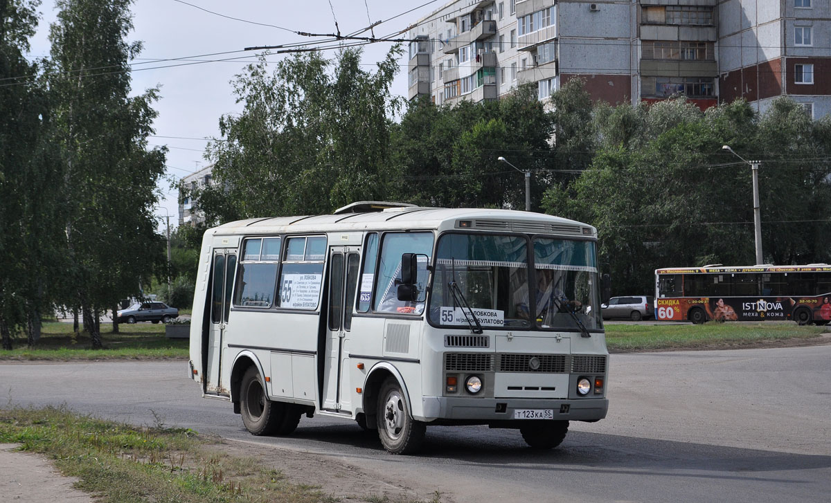 Омская область, ПАЗ-32054 № 635