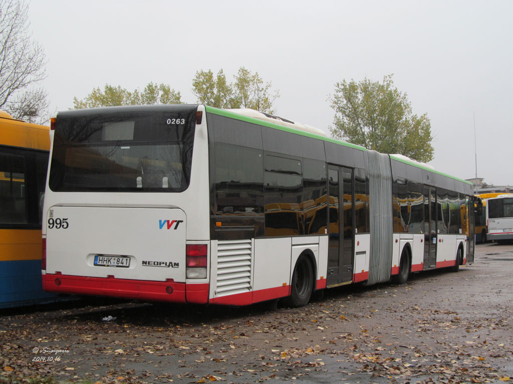 Litva, Neoplan N4421/3 Centroliner č. 995