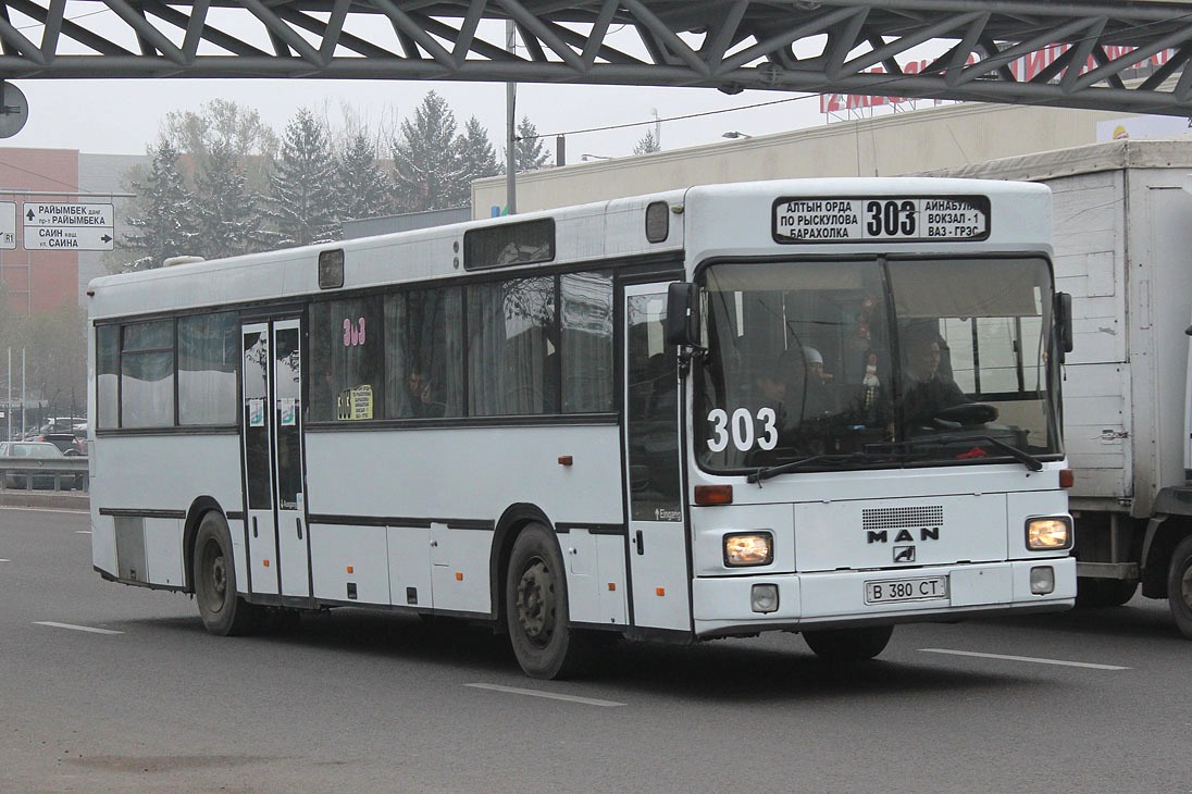 Almaty, MAN 888 SÜ242 № B 380 CT