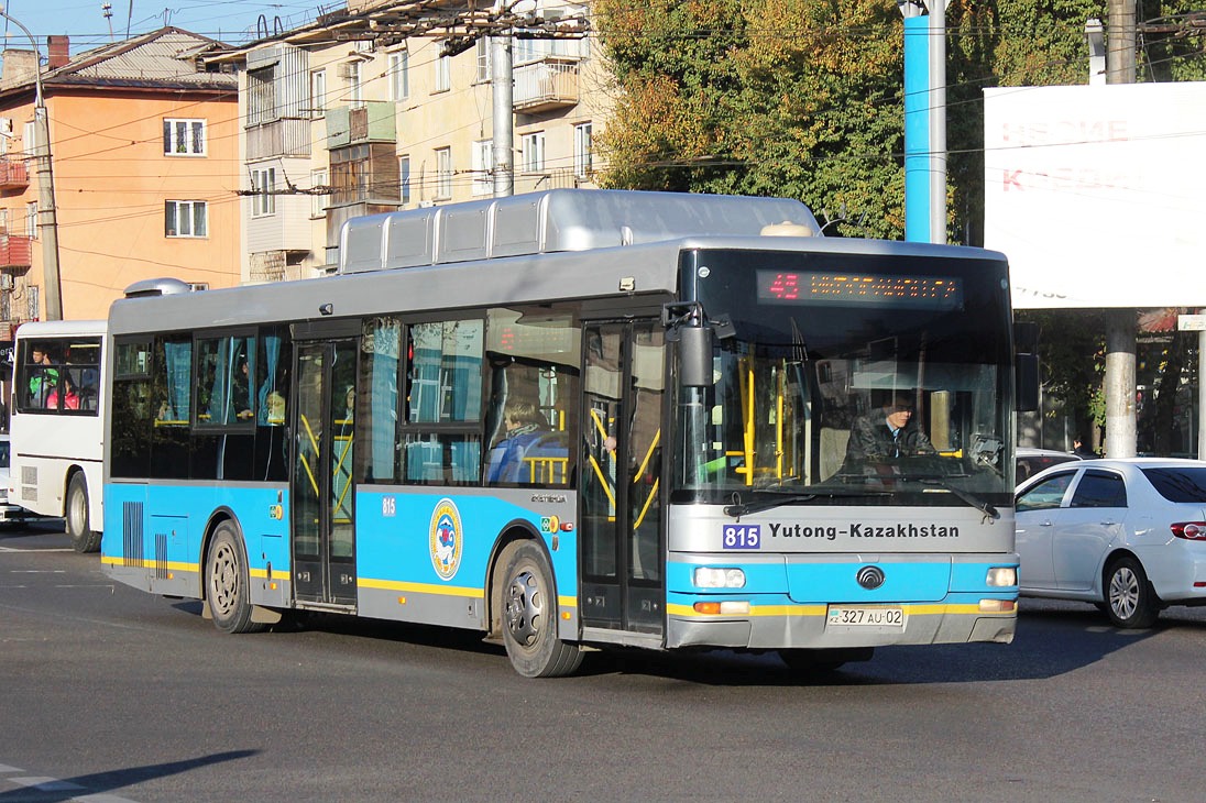 Almaty, Yutong ZK6118HGA Nr. 815