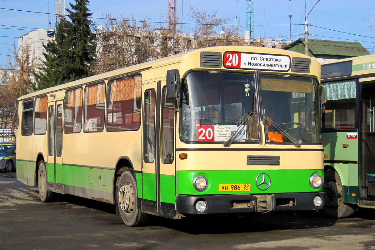 Алтайский край, Mercedes-Benz O307 № АН 986 22