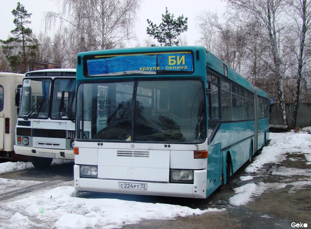 Тюменская область, Mercedes-Benz O405G № С 224 РТ 72