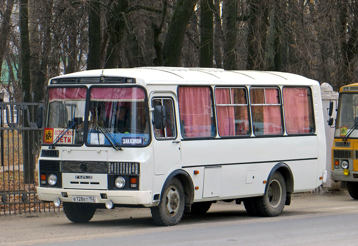 Нижегородская область, ПАЗ-32053 № В 128 ЕТ 152