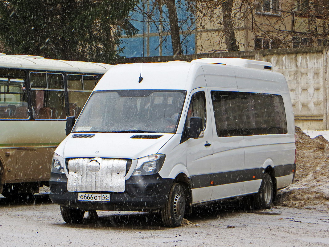 Кировская область, Луидор-223602 (MB Sprinter) № С 666 ОТ 43