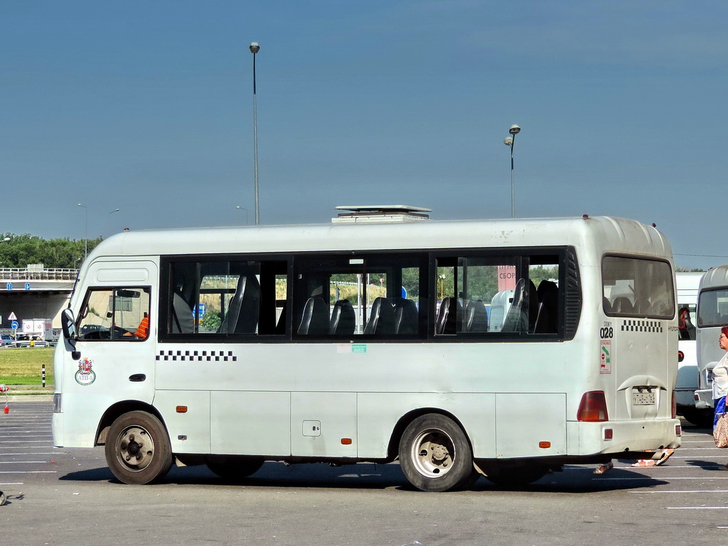 Ростовская область, Hyundai County SWB C08 (РоАЗ) № 028