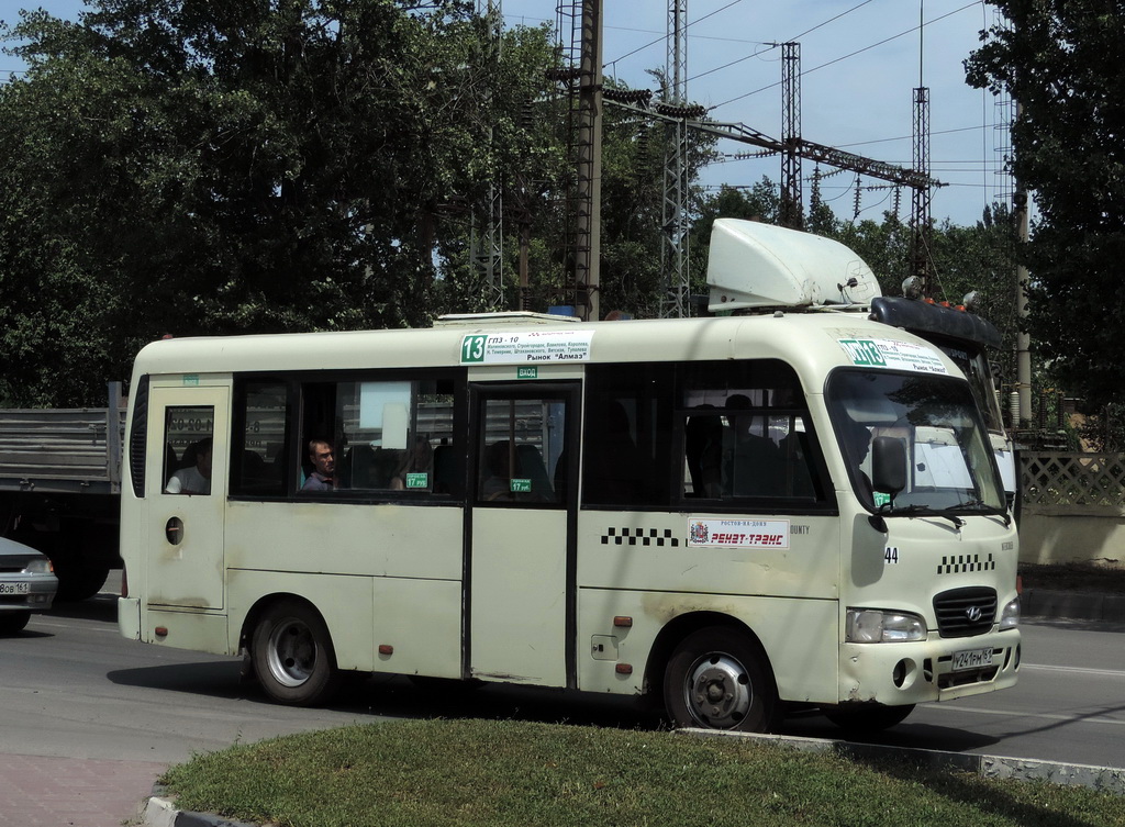 Ростовская область, Hyundai County SWB C08 (РЗГА) № У 241 РМ 161