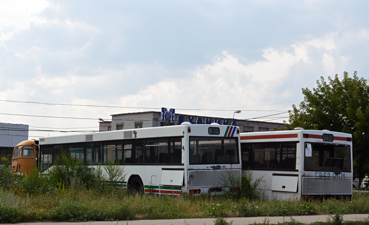 Автобус без номера. Братск Павлодар автобус.
