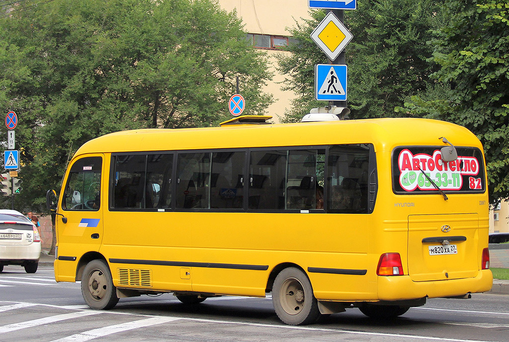 Хабаровский край, Hyundai County Super № М 820 ХА 27