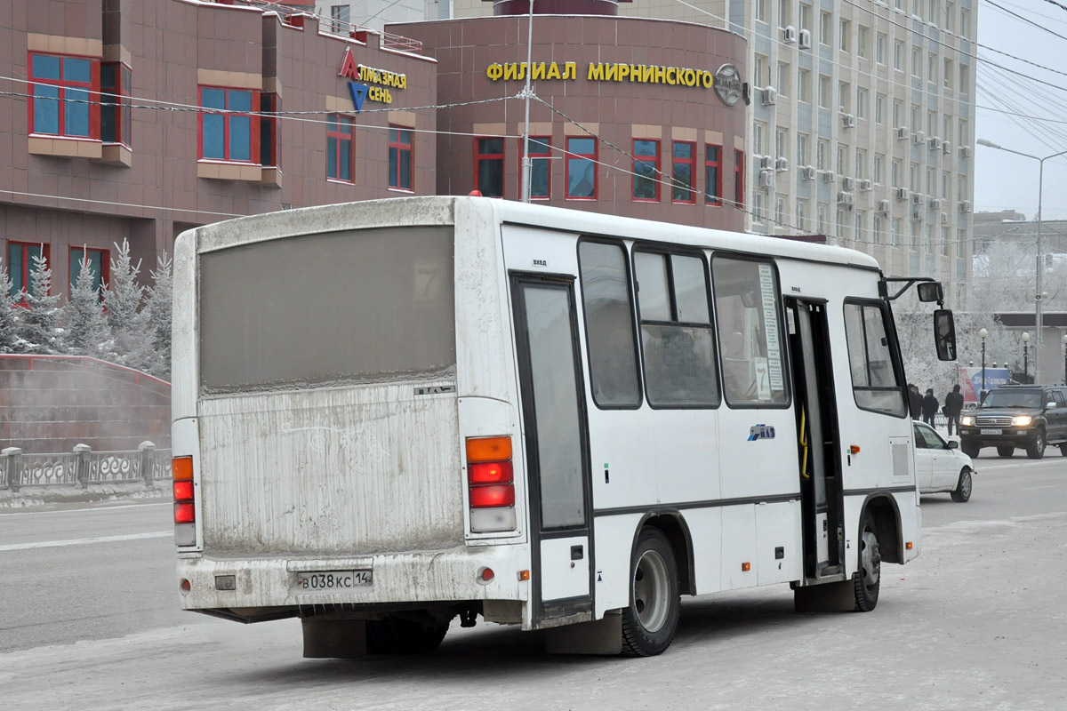 Саха (Якутия), ПАЗ-320302-08 № В 038 КС 14