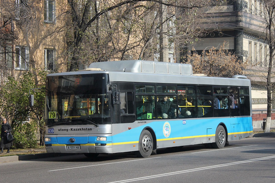 Алматы, Yutong ZK6120HGM № 039