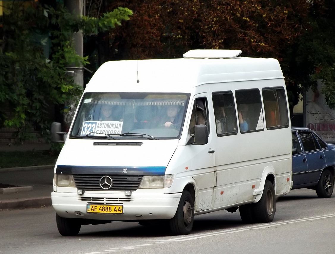 Днепропетровская область, Mercedes-Benz Sprinter W904 412D № AE 4888 AA