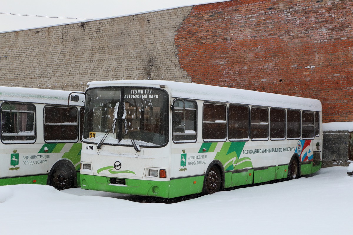 Tomská oblast, LiAZ-5256.26 č. 009