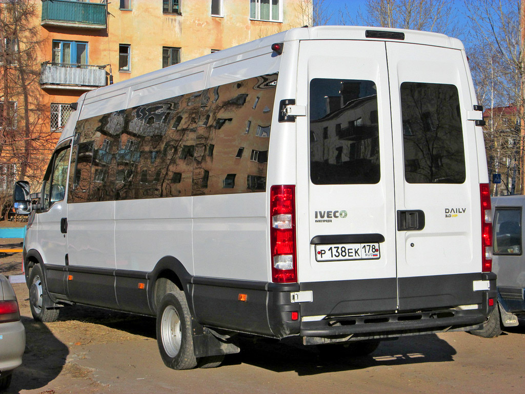 Бурятия, Нижегородец-2227UT (IVECO Daily) № Р 138 ЕК 178