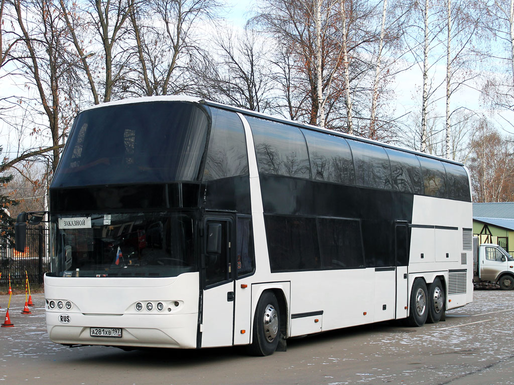 Москва, Neoplan N122/3L Skyliner № А 281 ХВ 197