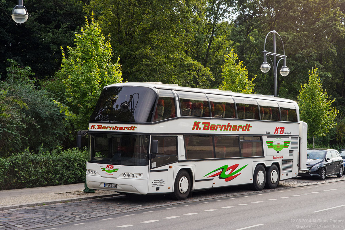 Нижняя Саксония, Neoplan N122/3 Skyliner № HI-KB 404