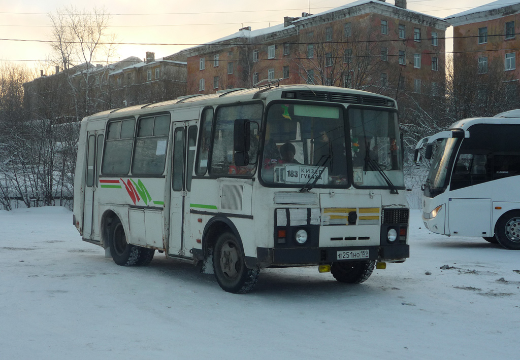 Екатеринбург арамиль 183 автобус. Е251.