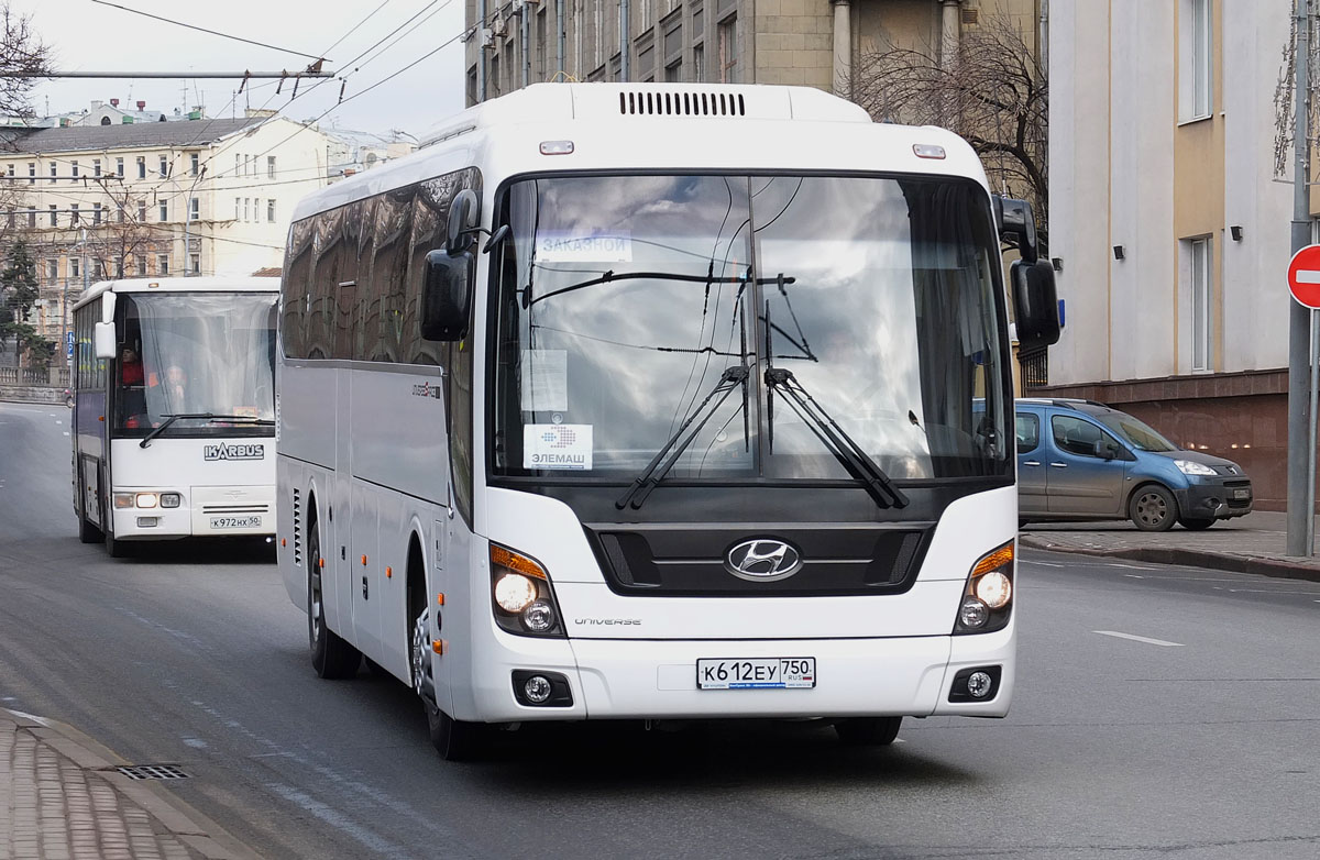 Московская область, Hyundai Universe Space Luxury № К 612 ЕУ 750