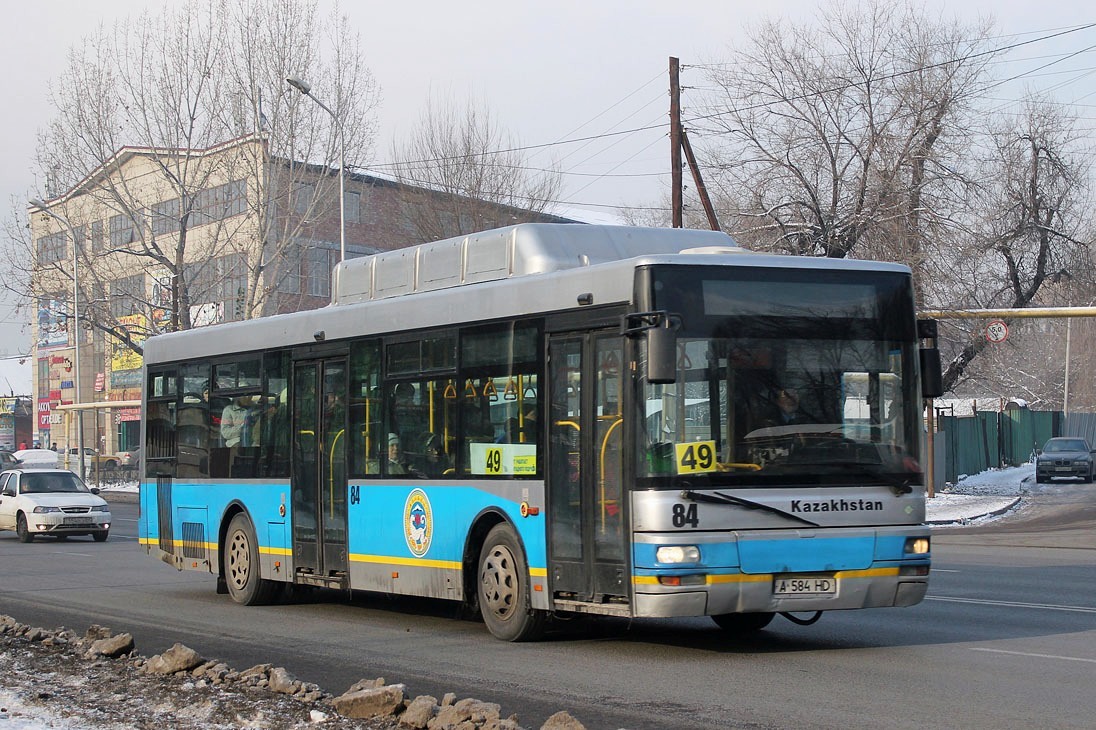 Алматы, Yutong ZK6120HGM № 084